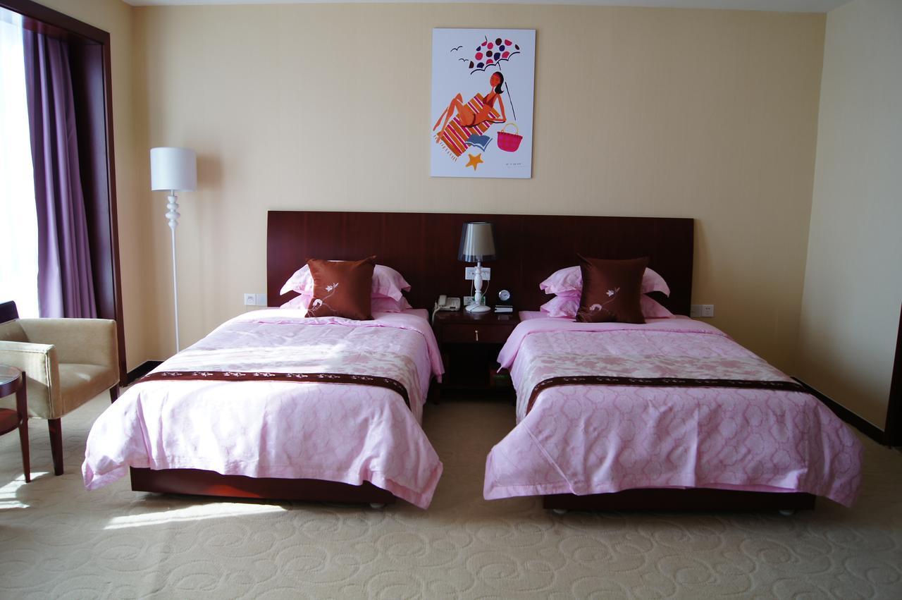 Fuxing Oriental Boutique Hotel Chifeng Oda fotoğraf