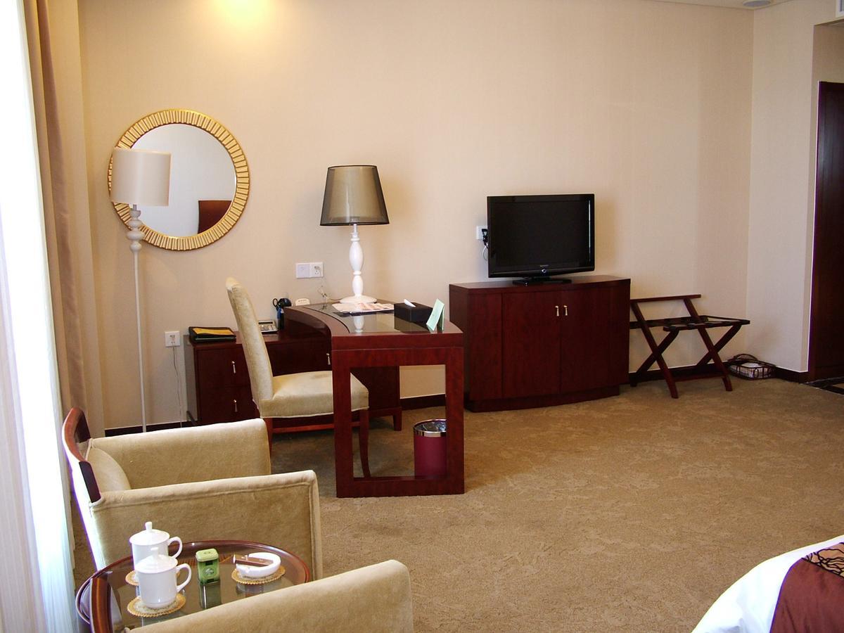 Fuxing Oriental Boutique Hotel Chifeng Oda fotoğraf