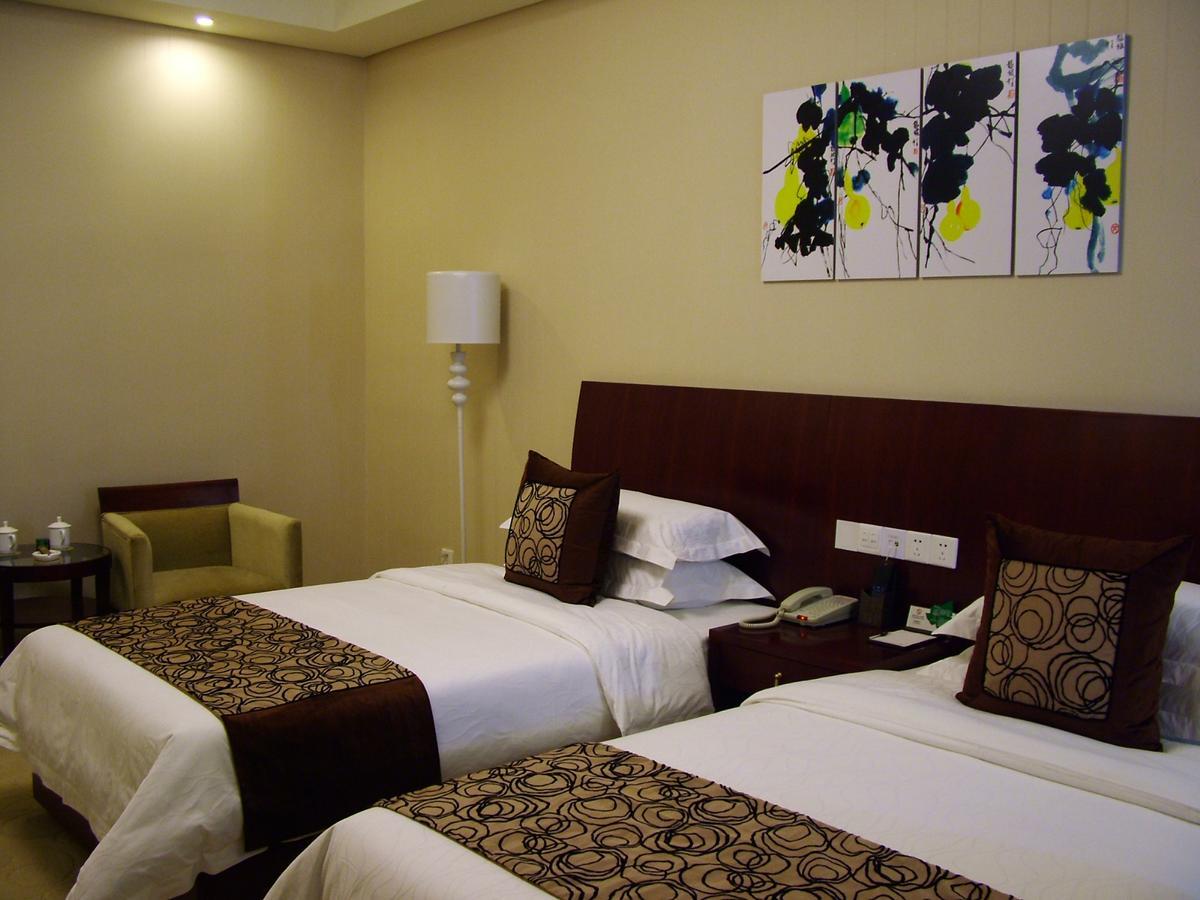 Fuxing Oriental Boutique Hotel Chifeng Oda fotoğraf